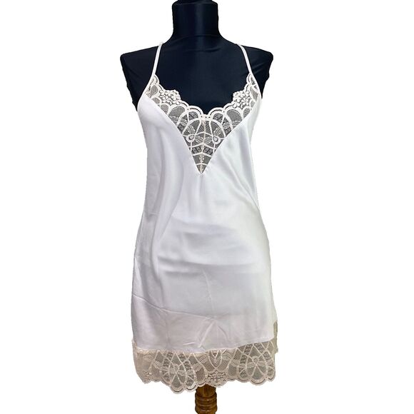 Flora Nikrooz Nightie Slip dress size S Chemise Lace trim Coquette racer back - Picture 4 of 9